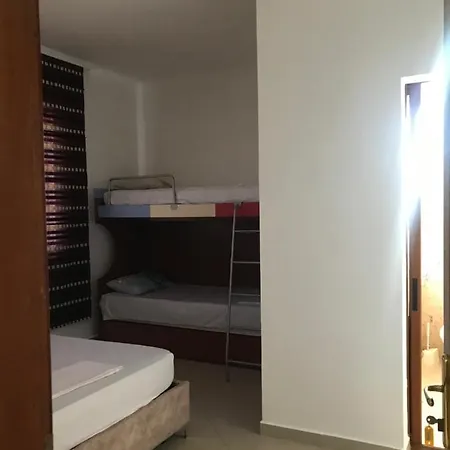 Il Palazzo * דורס