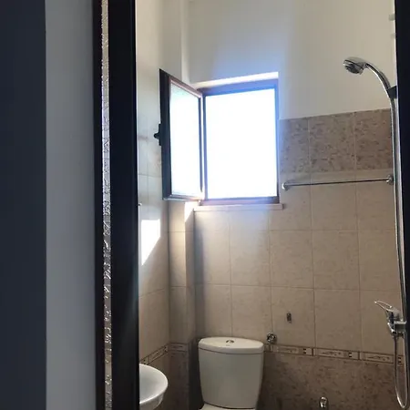 Konukevi Il Palazzo *